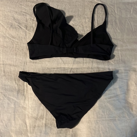 Marysia Newport Ruffle Bikini - Picture 7 of 11